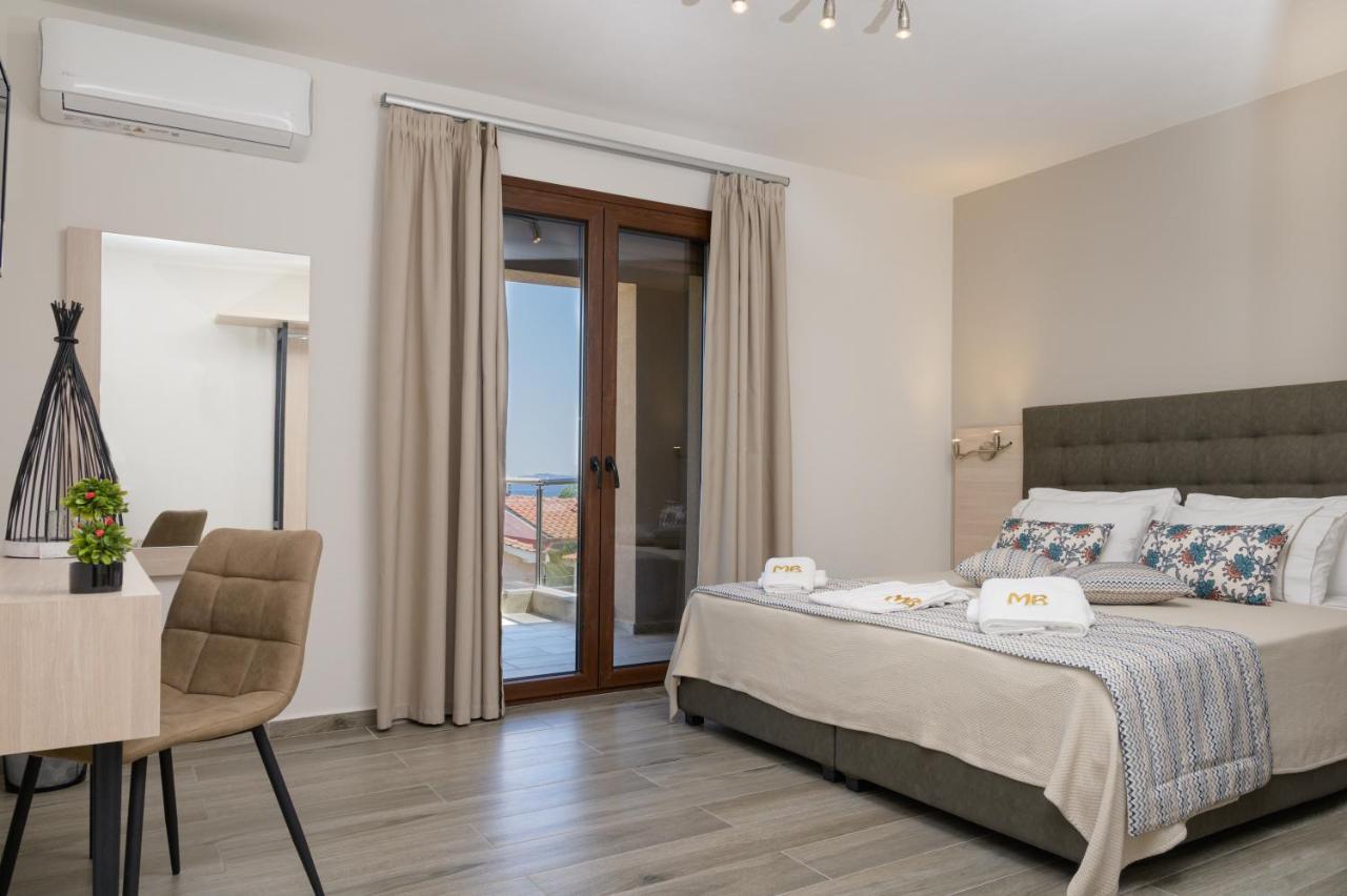 M&B Boutique Apartments Неа Рода Екстериор снимка