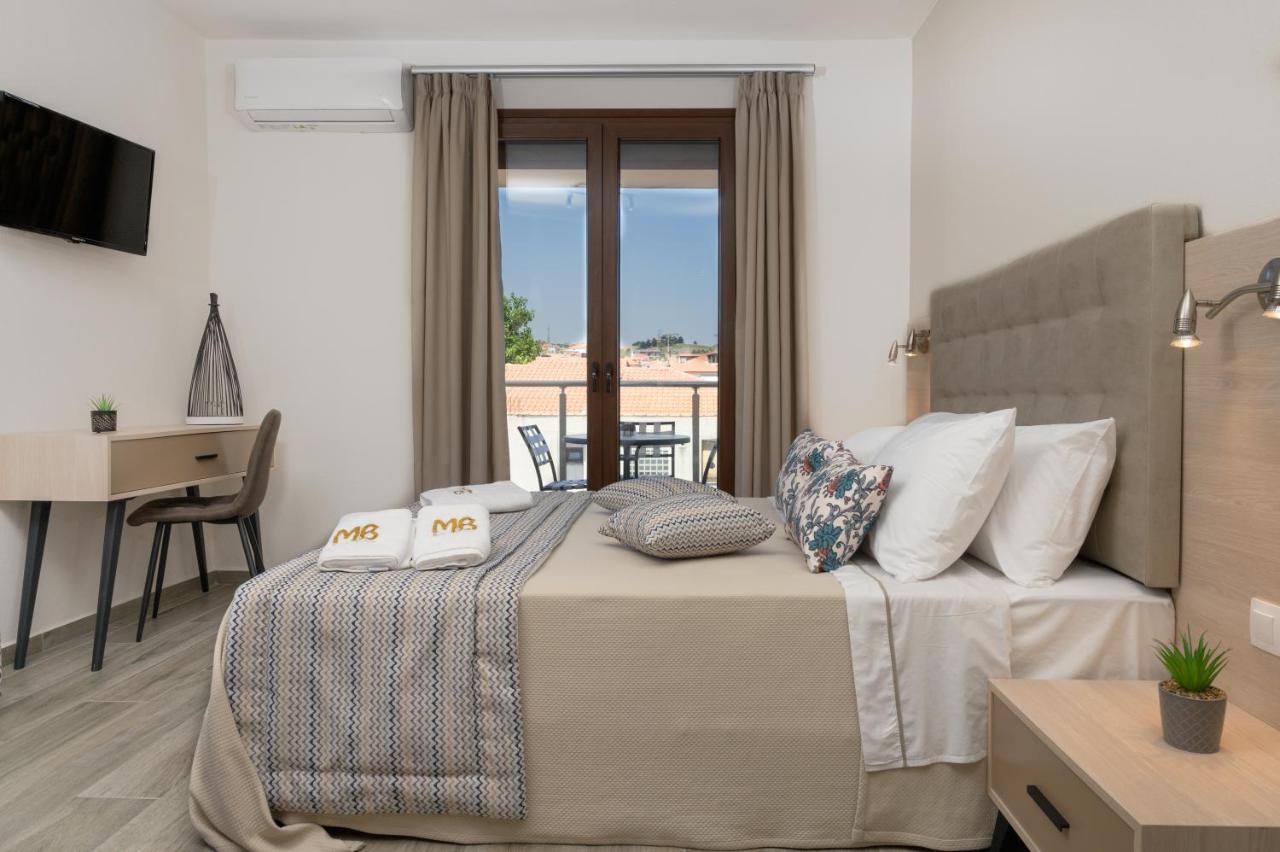 M&B Boutique Apartments Неа Рода Екстериор снимка
